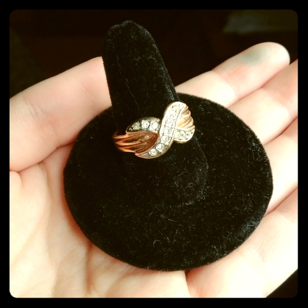 One of the cutest golden rings :)
